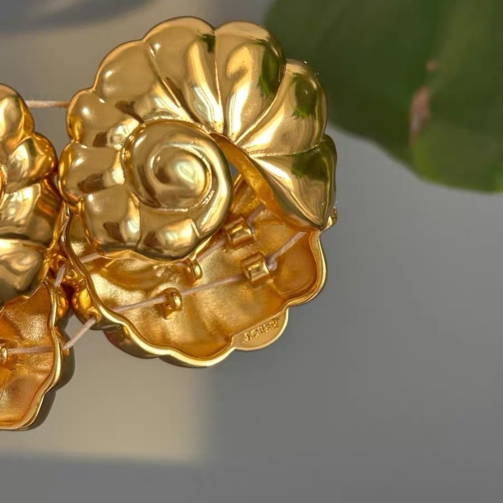 J.Crew Shell Design Bracelet - Picture 4 of 9